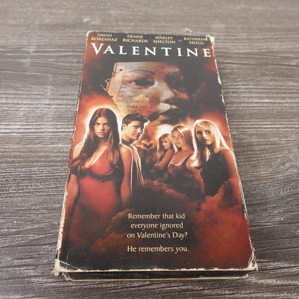 Vintage Valentine VHS Tape Warner Home Video Horror Color 96 Min USA‎ 2001